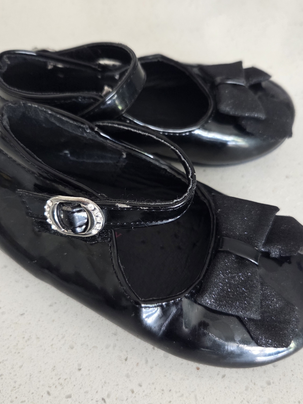 Girls' Black Patent Mary Jane Dress Shoes with Bow Laura Ashley Size 9 6.25in